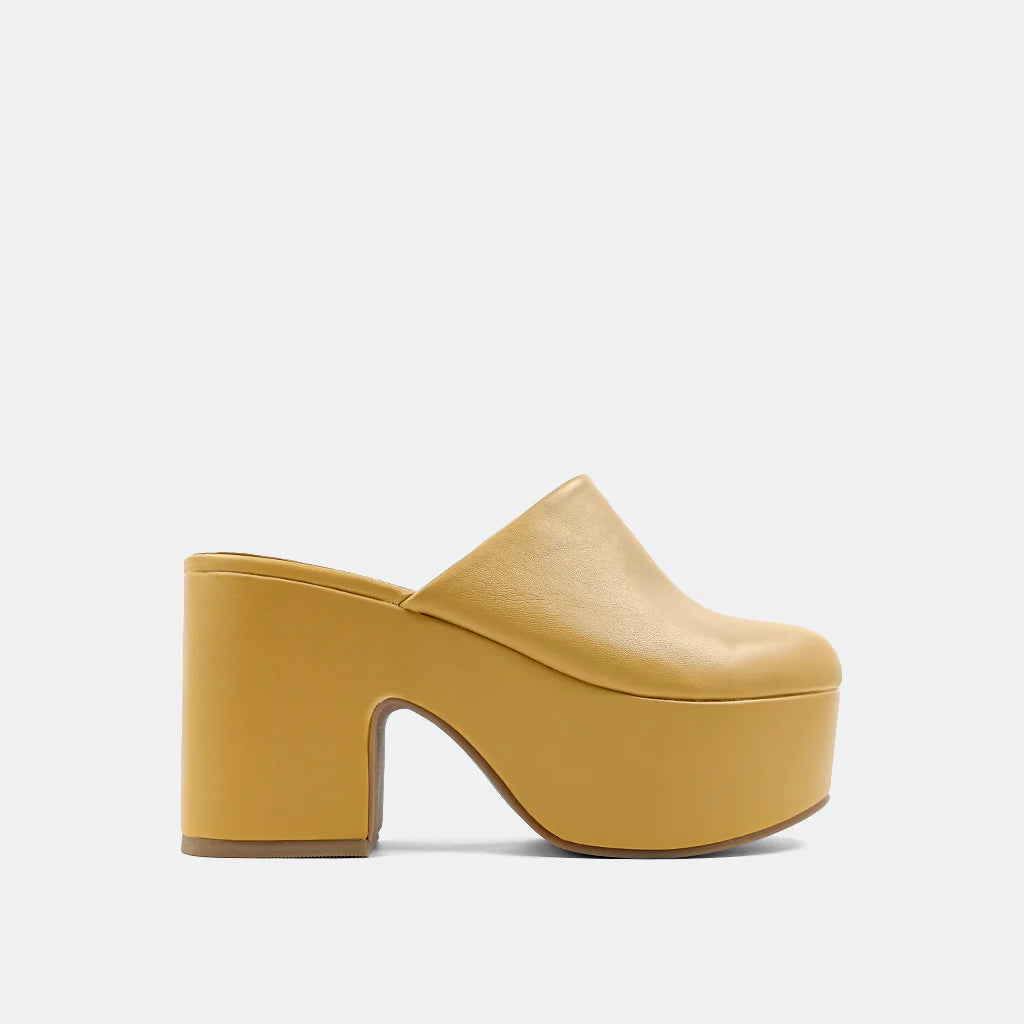 ISOLDA- Camel Clogs