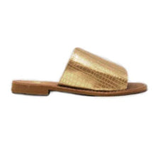 Load image into Gallery viewer, Camel Toes Sandals
